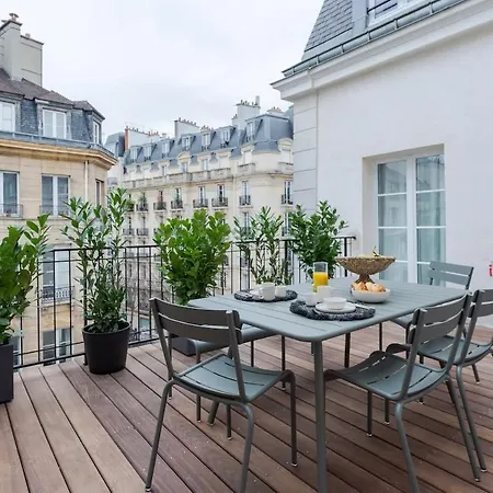Apartment Grande Terrasse, Climatisation, 3 Chambres, Marais *