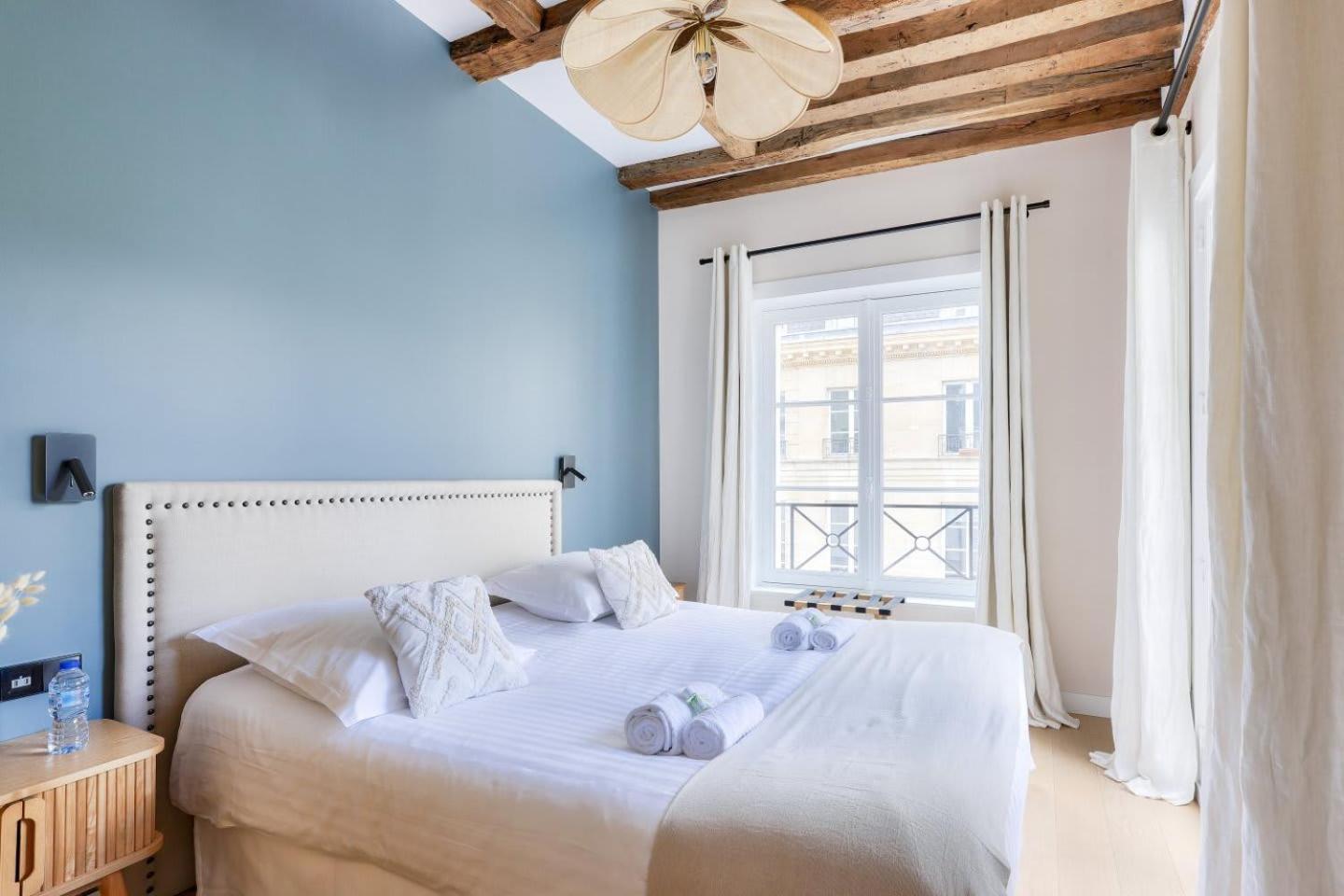 Grande Terrasse, Climatisation, 3 Chambres, Marais Apartment *